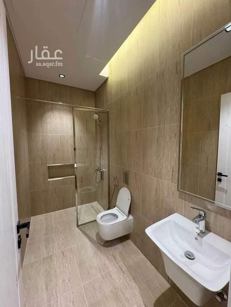 2 bedroom apartment in Al Falah 8