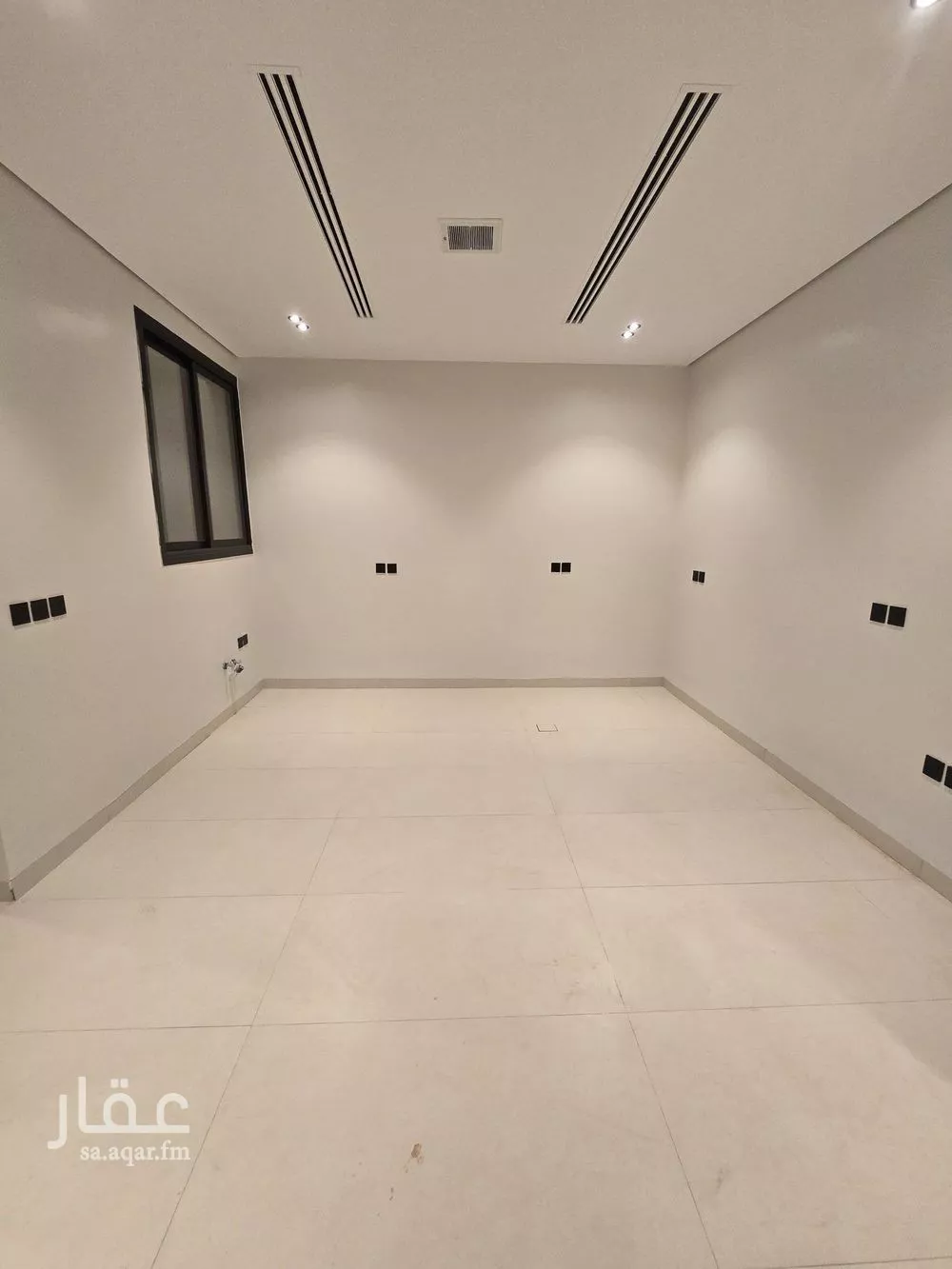 3 bedroom floor in Al Yarmouk 3
