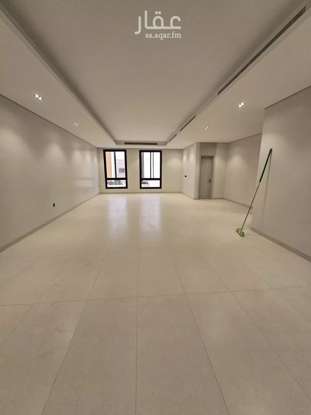 3 bedroom floor in Al Yarmouk 8