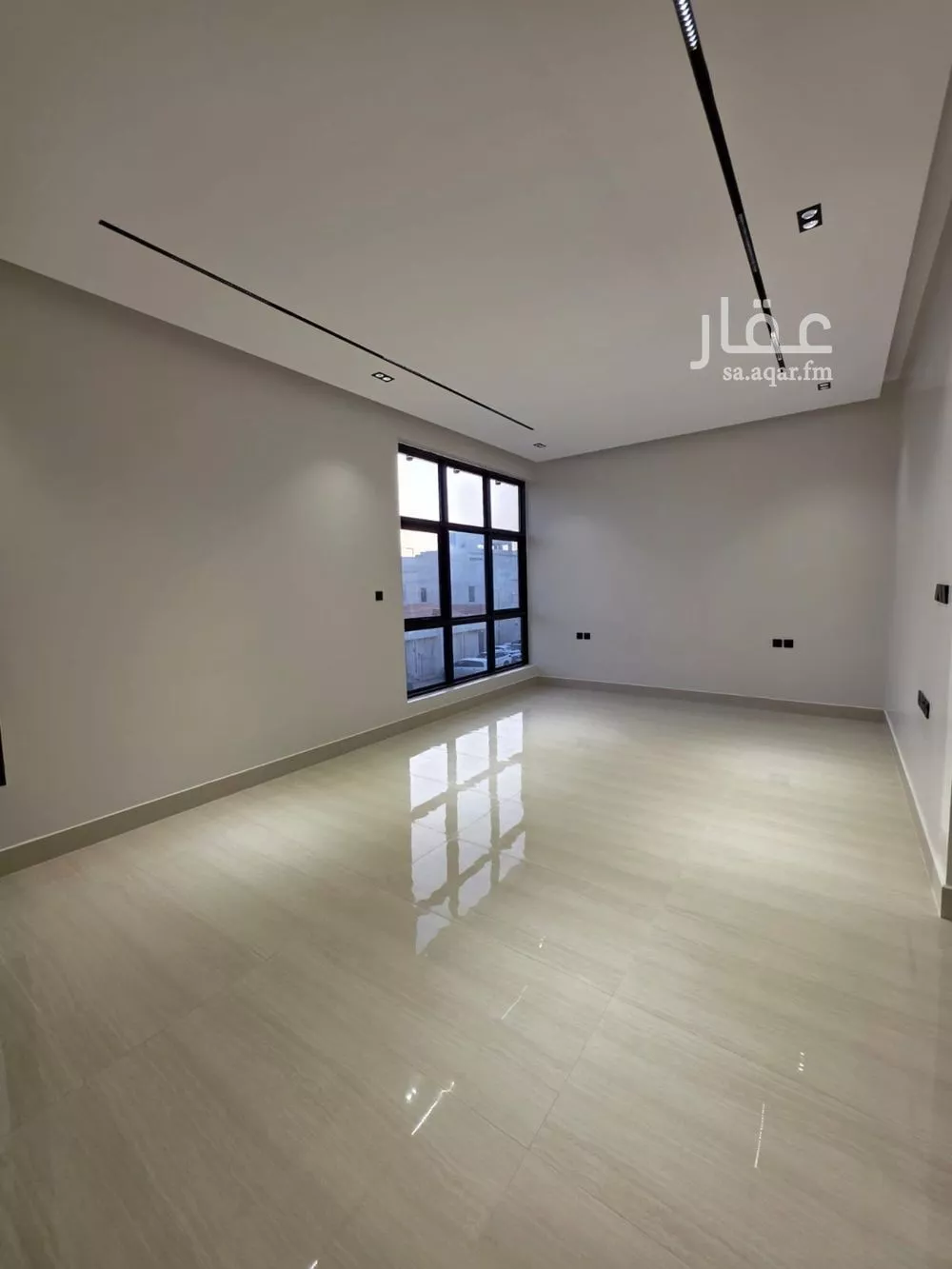 6 bedroom villa in King Faisal 23