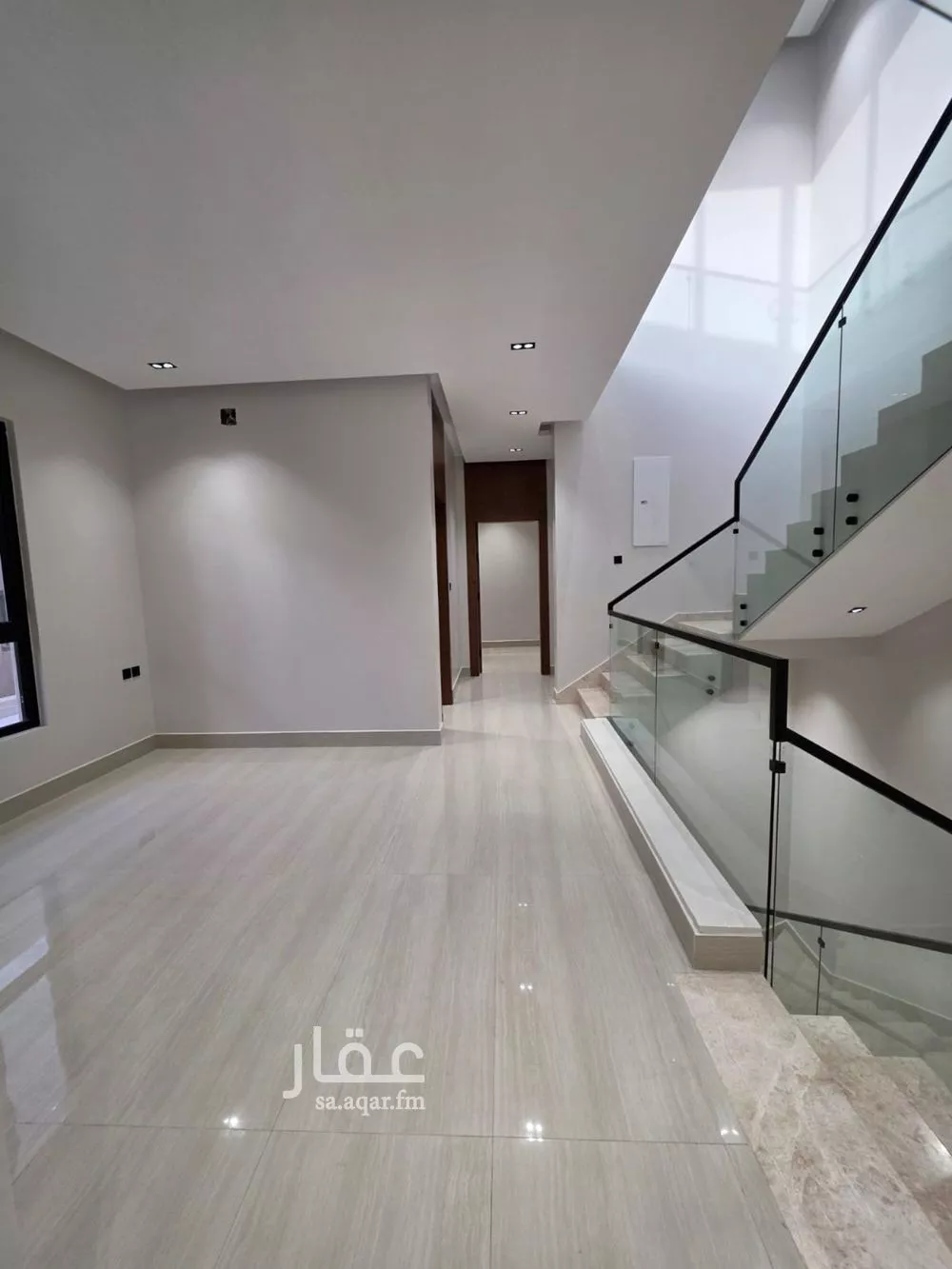 6 bedroom villa in King Faisal 28