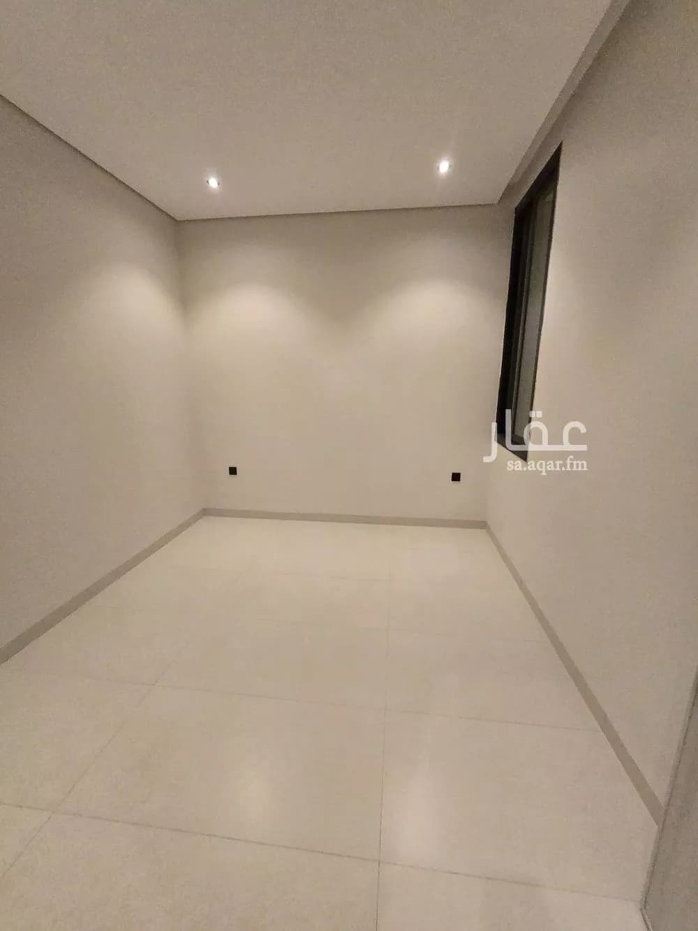 3 bedroom floor in Al Yarmouk 5