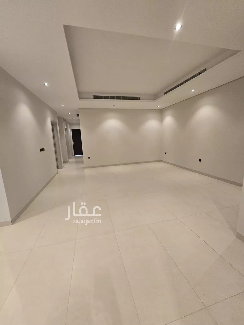 3 bedroom floor in Al Yarmouk 8
