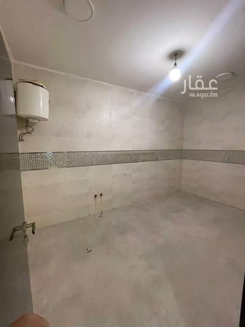 شقة 3 غرف في الحمراء 8