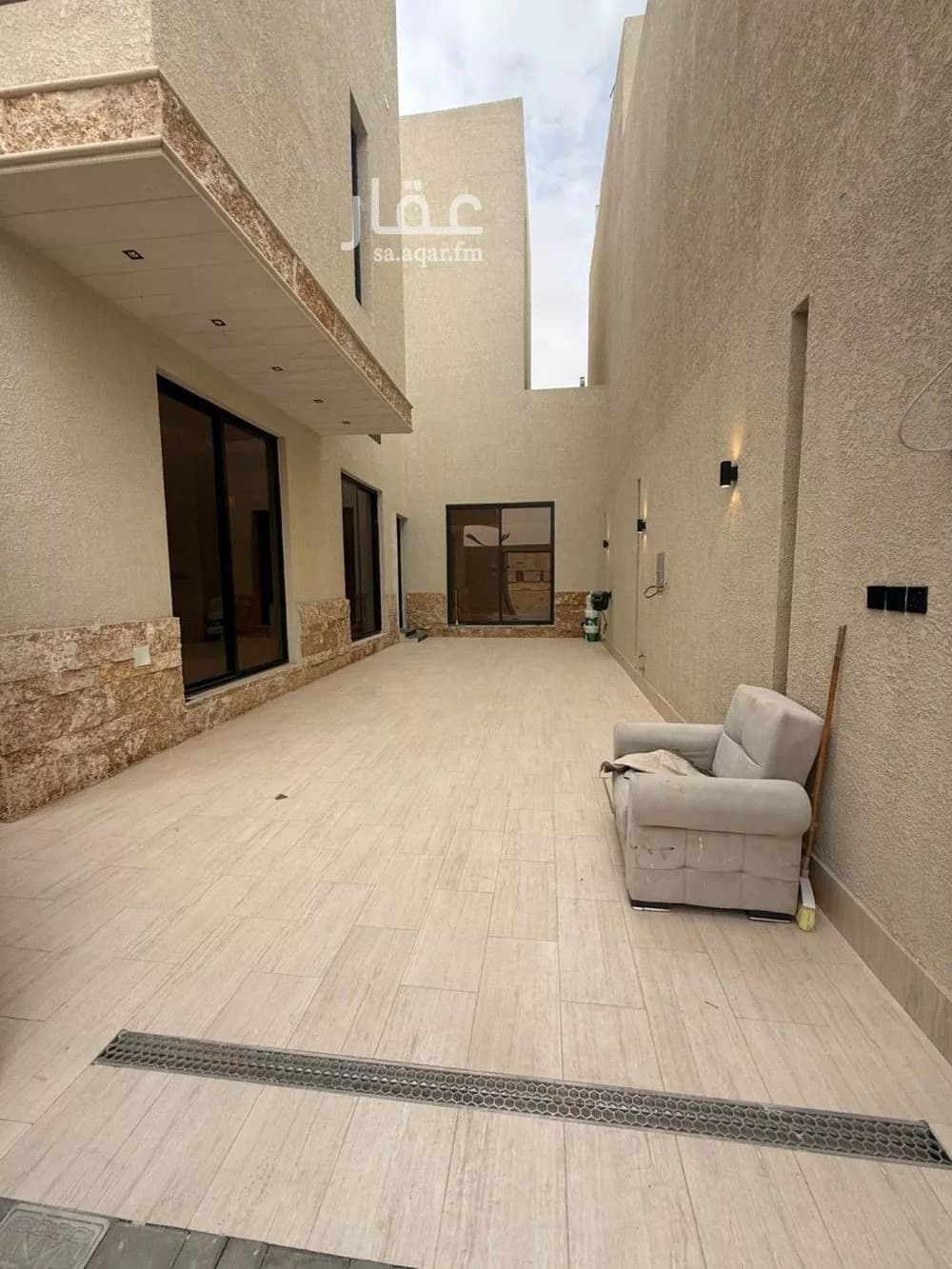 8 bedroom villa in Al Mahdiyyah 5