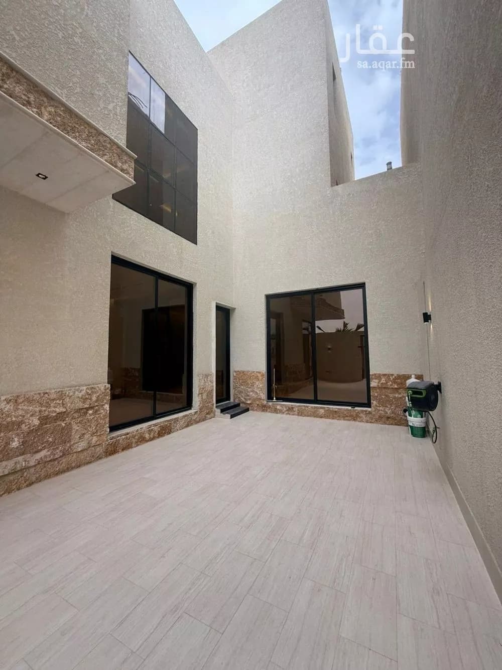 8 bedroom villa in Al Mahdiyyah 6