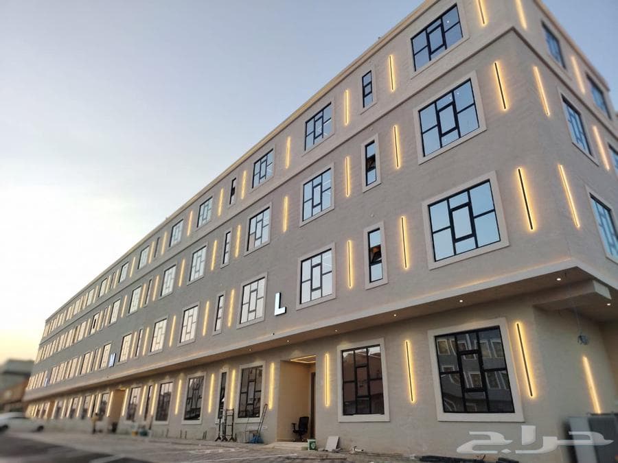 4 bedroom apartment in Al Hazm 1