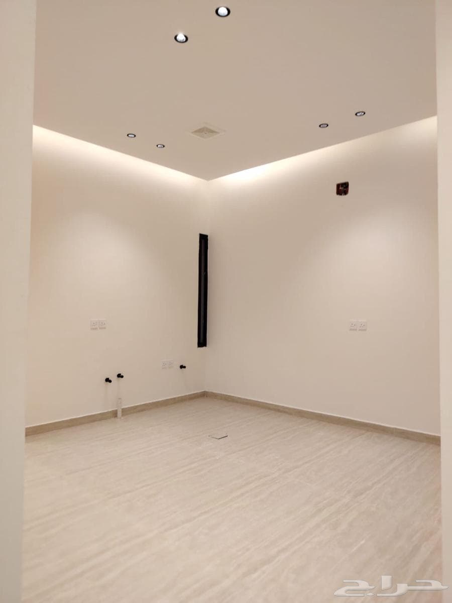 4 bedroom apartment in Al Hazm 11