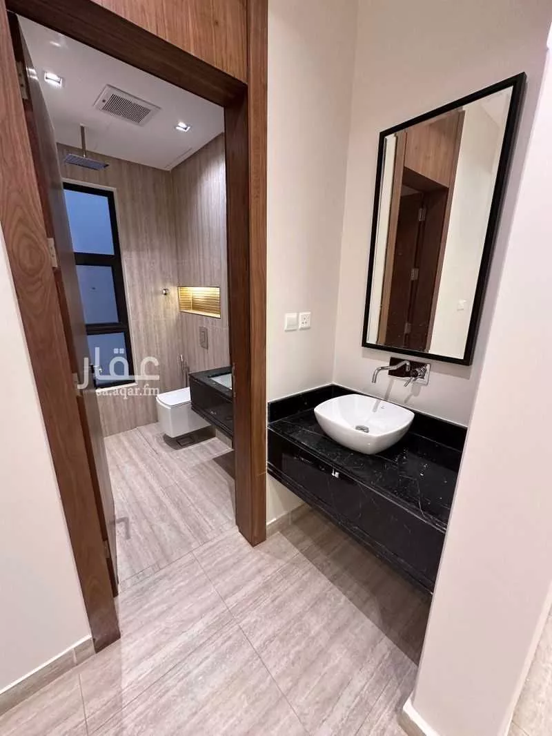 5 bedroom floor in Al Wadi 7