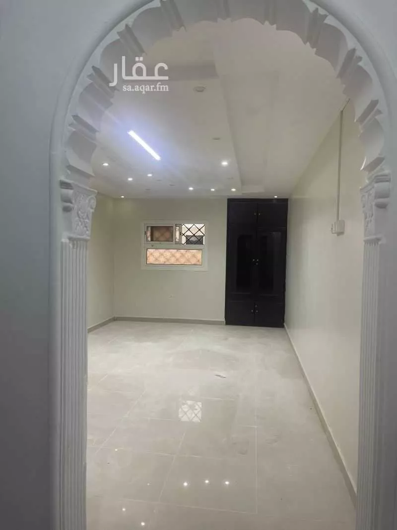 5 bedroom apartment in As Salhiyah 5