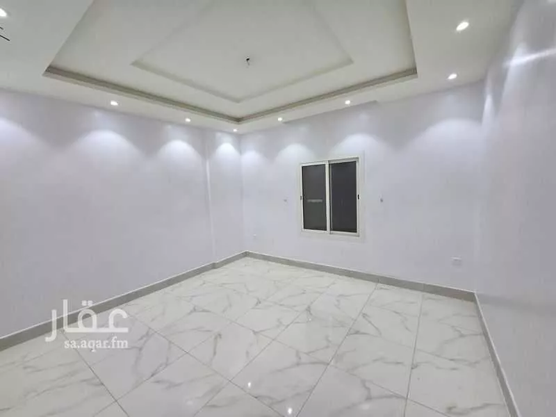 5 bedroom apartment in Al Manar 9
