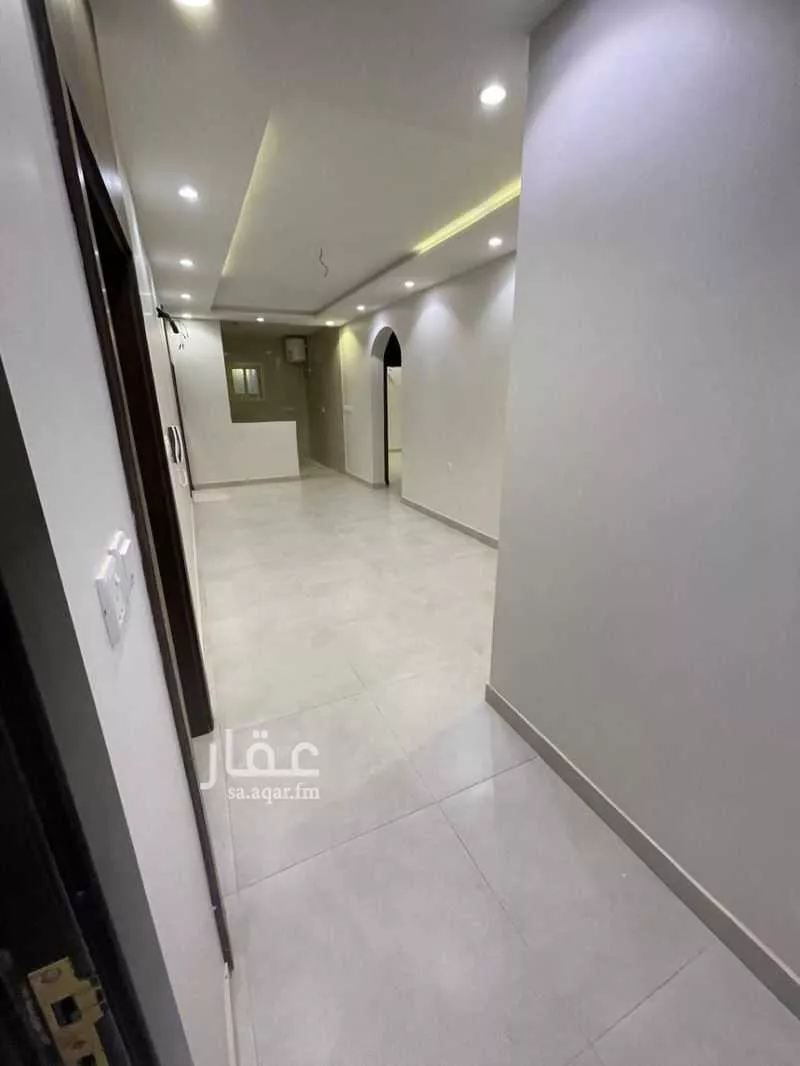 470 sqm building in As Salhiyah 6