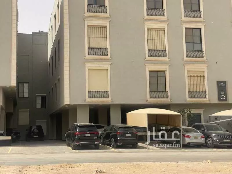 3 bedroom apartment in Al Malqa 1