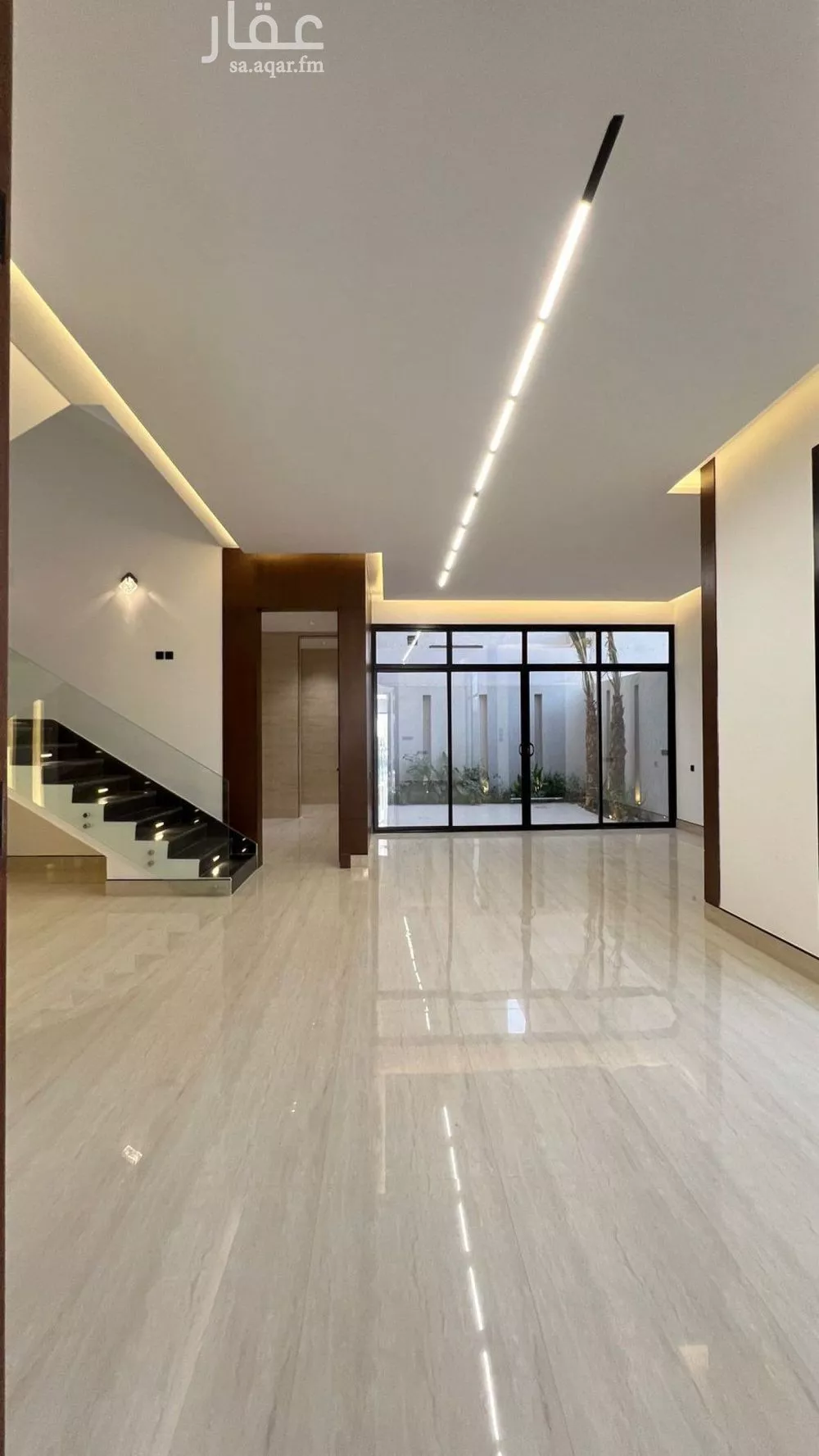 5 bedroom villa in Al Mahdiyyah 9