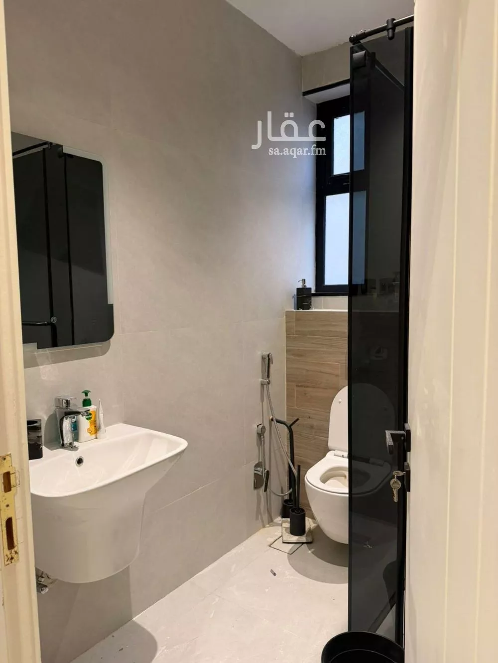 3 bedroom apartment in Al Malqa 4