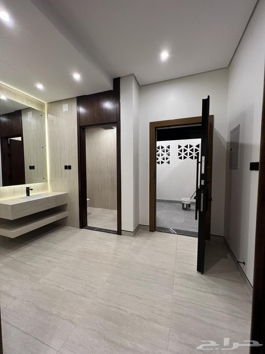 5 bedroom apartment in King Fahd 26