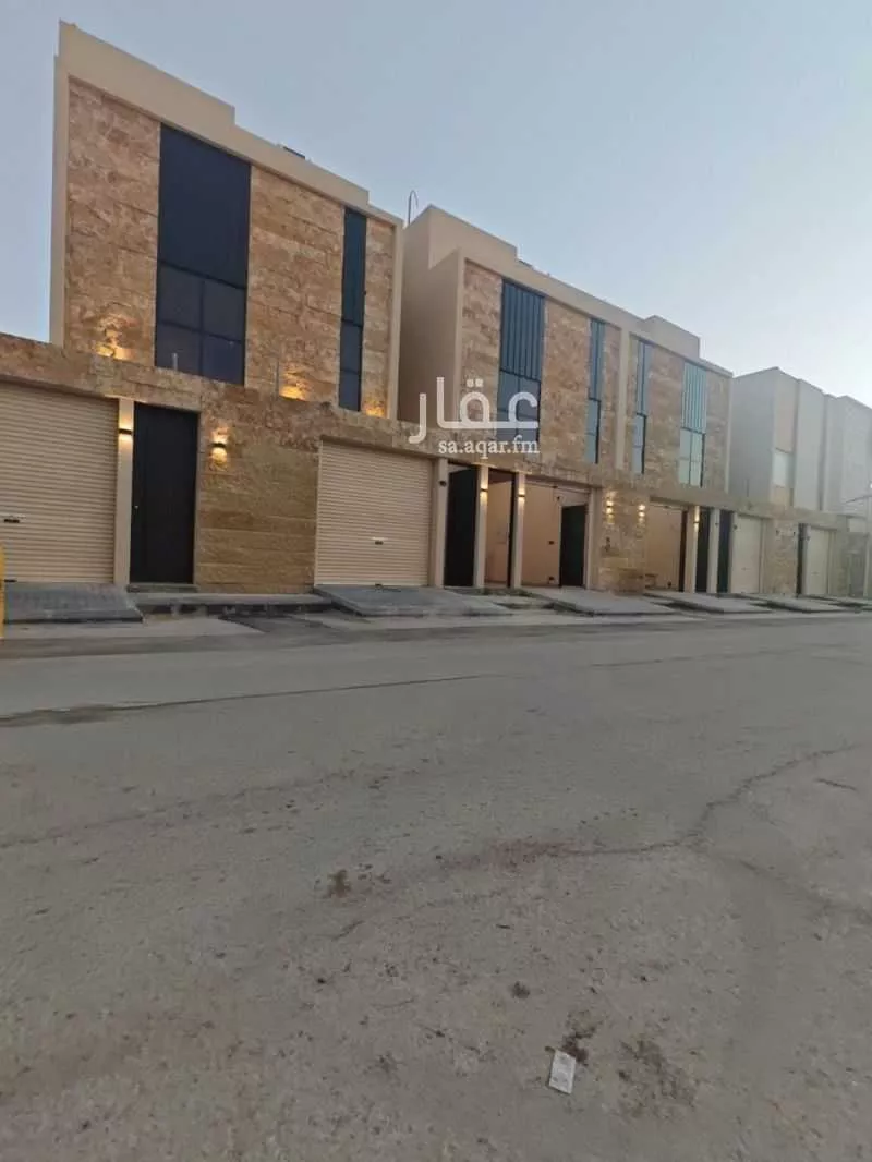 5 bedroom villa in Al Aridh 6