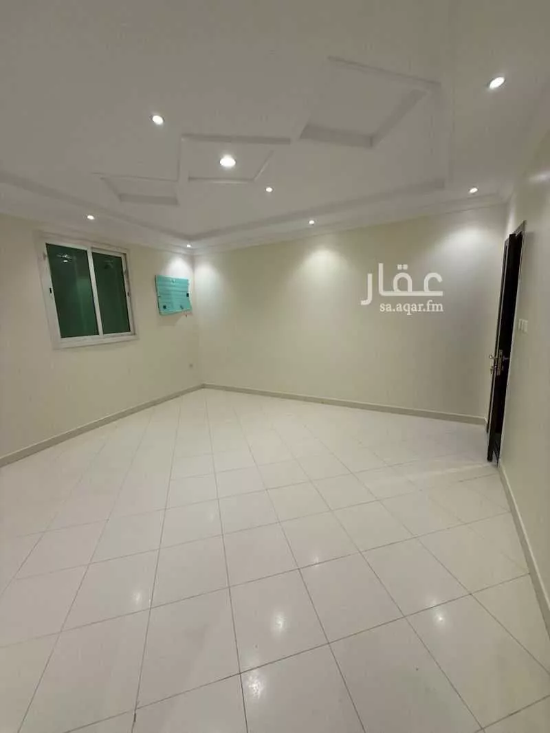 3 bedroom apartment in Al Quds 8