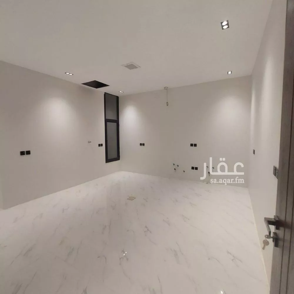4 bedroom floor in Al Munsiyah 6