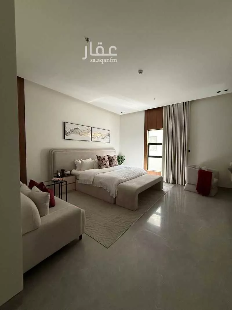 3 bedroom apartment in Al Malqa 7