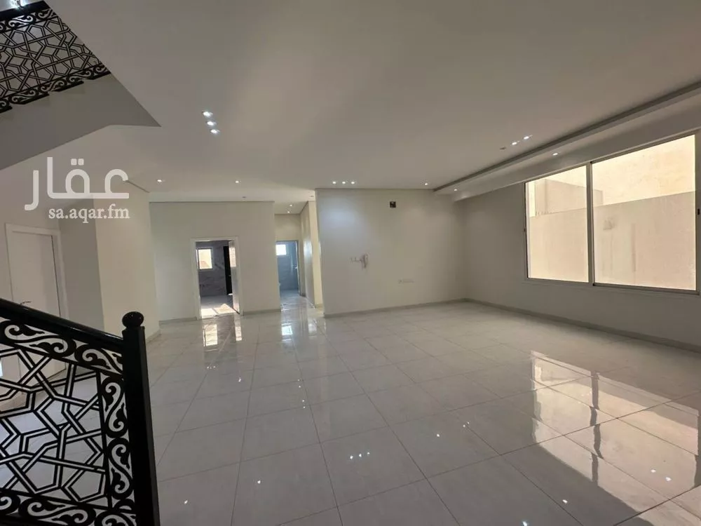 8 bedroom villa in As Sawari 10