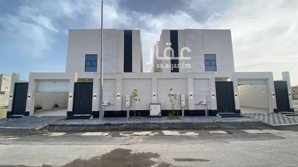 7 bedroom villa in As Sawari 1