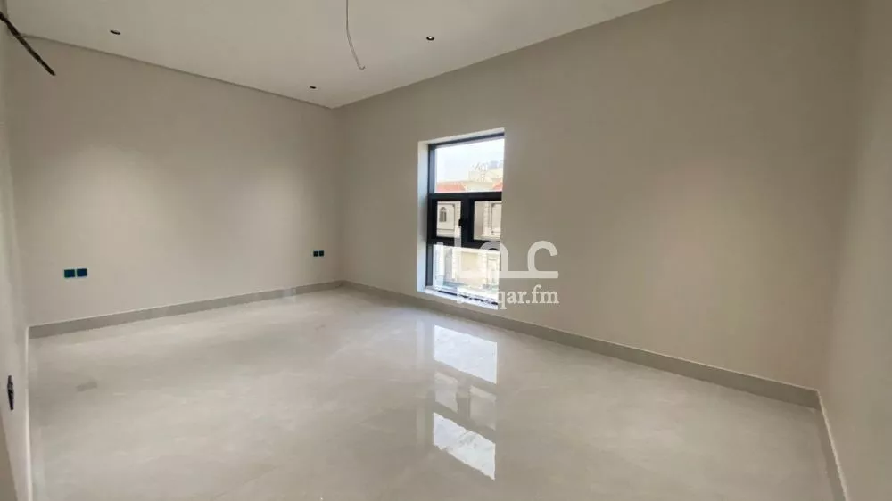 7 bedroom villa in As Sawari 11