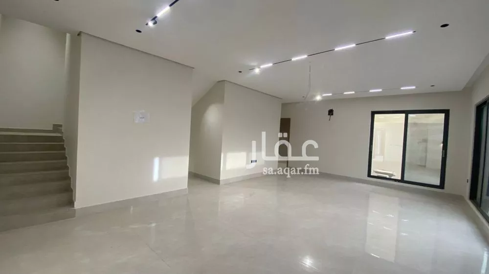7 bedroom villa in As Sawari 3