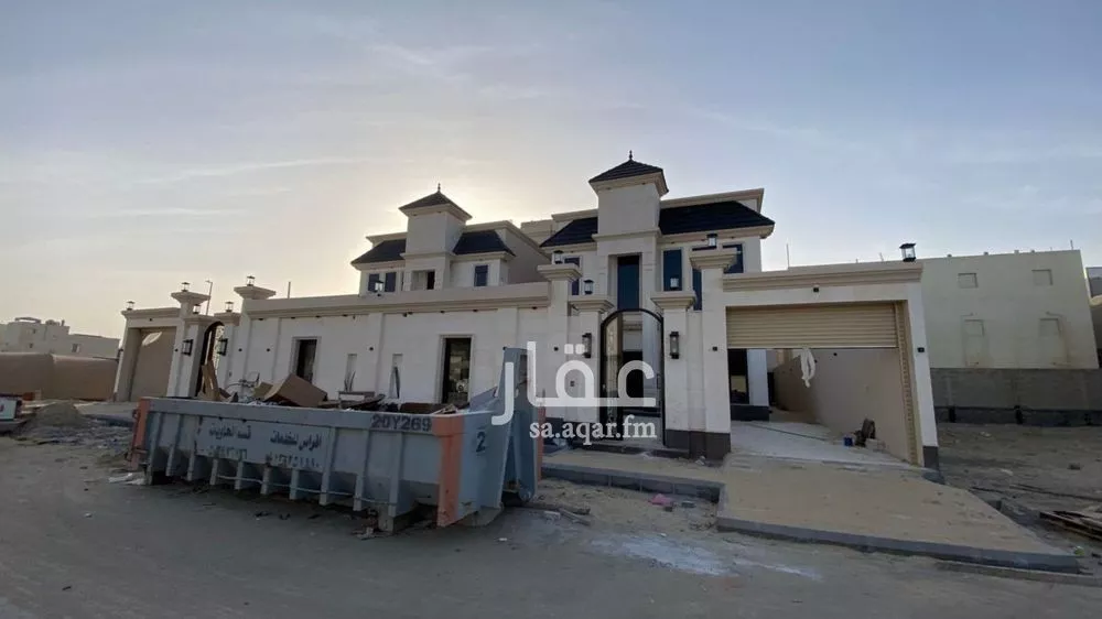 9 bedroom villa in Al Shiraa 10