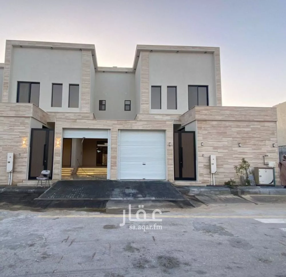 7 bedroom villa in As Sawari 1