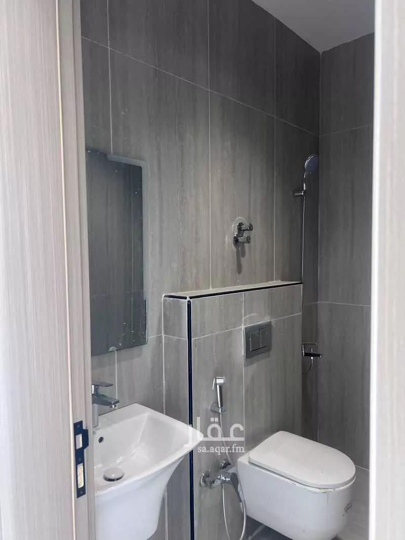 6 bedroom villa in Al Aqiq 19