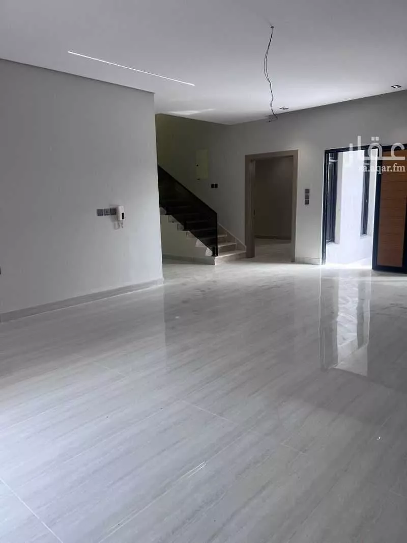 6 bedroom villa in Al Aqiq 3