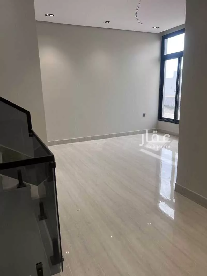 6 bedroom villa in Al Aqiq 22