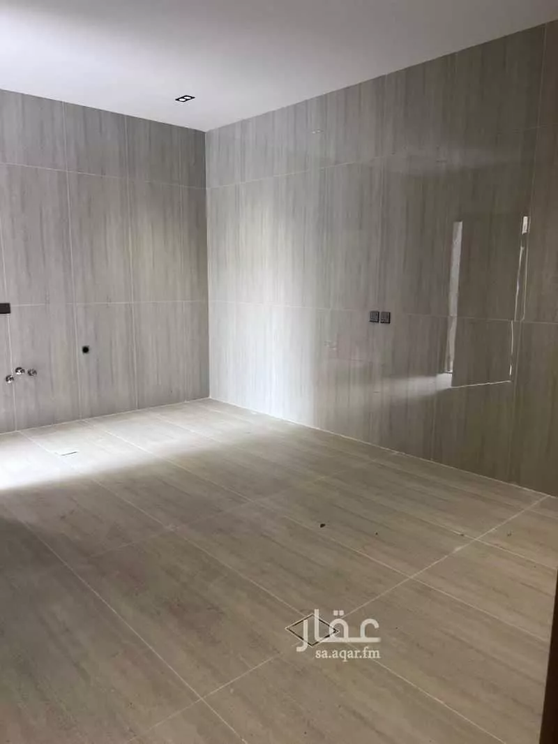 6 bedroom villa in Al Aqiq 23