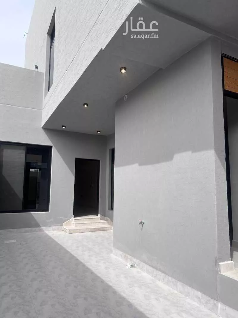 6 bedroom villa in Al Aqiq 9
