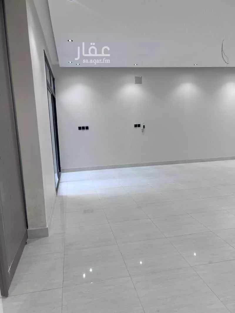 6 bedroom villa in Al Aqiq 12