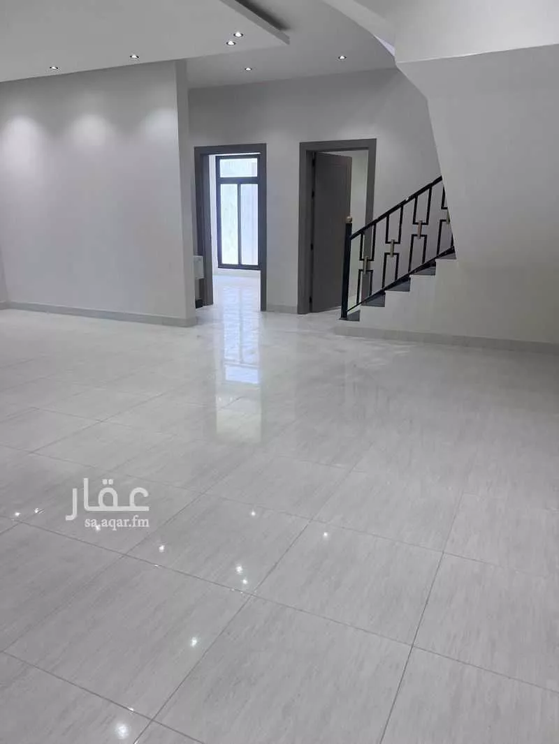 6 bedroom villa in Al Aqiq 13