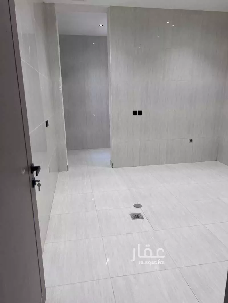 6 bedroom villa in Al Aqiq 15