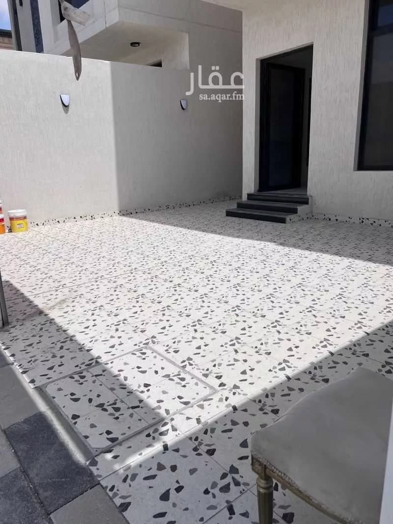 6 bedroom villa in Al Aqiq 9