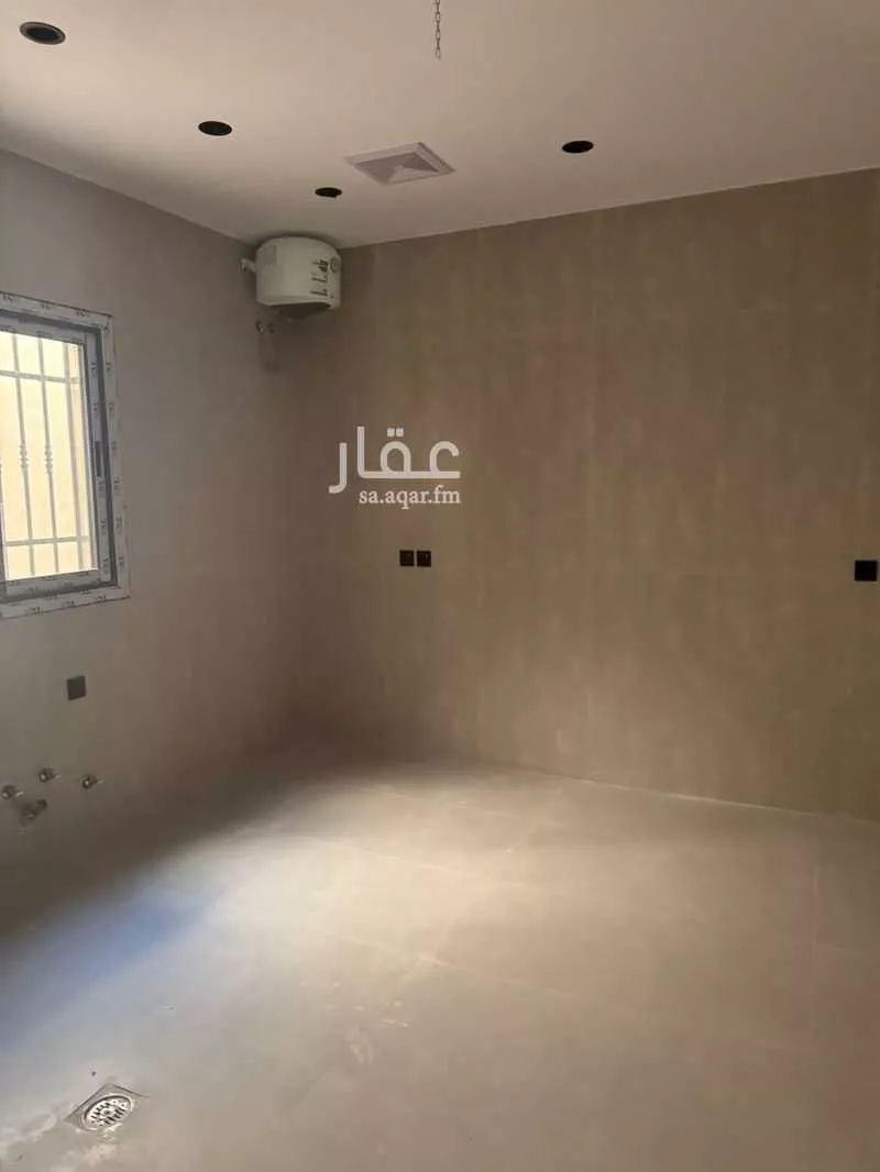 6 bedroom floor in Abu Markha 4