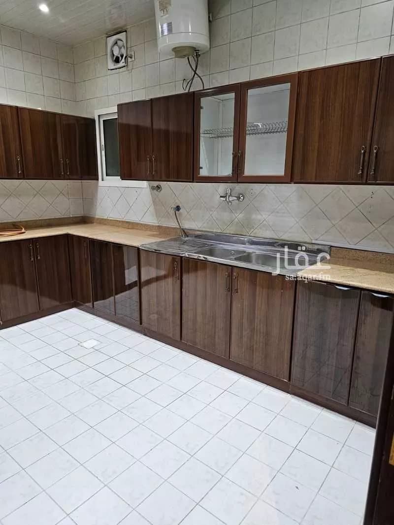 2 bedroom apartment in Al Yarmouk 6