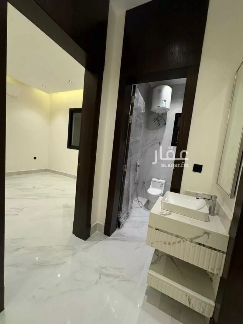 4 bedroom floor in Al Mahdiyyah 3