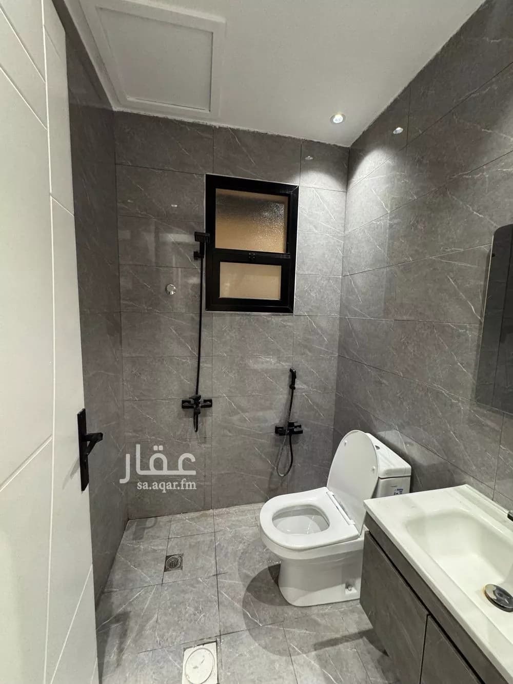 3 bedroom floor in Al Qadisiyah 4