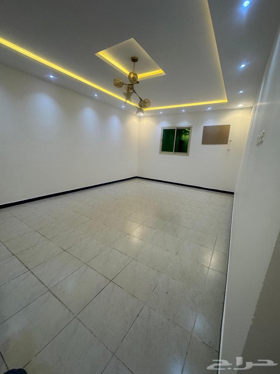 3 bedroom apartment in Al Rimal 5