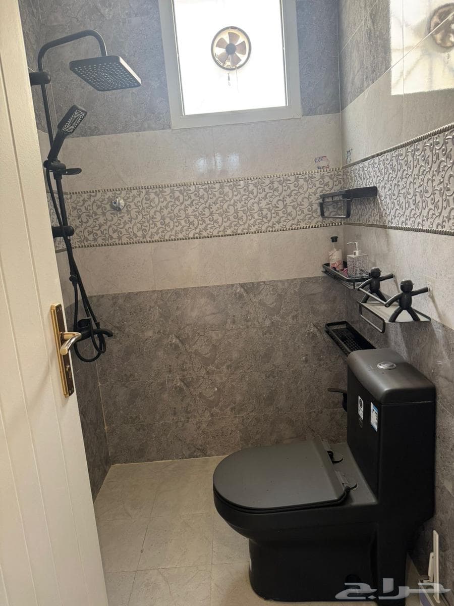 4 bedroom apartment in Al Rimal 13