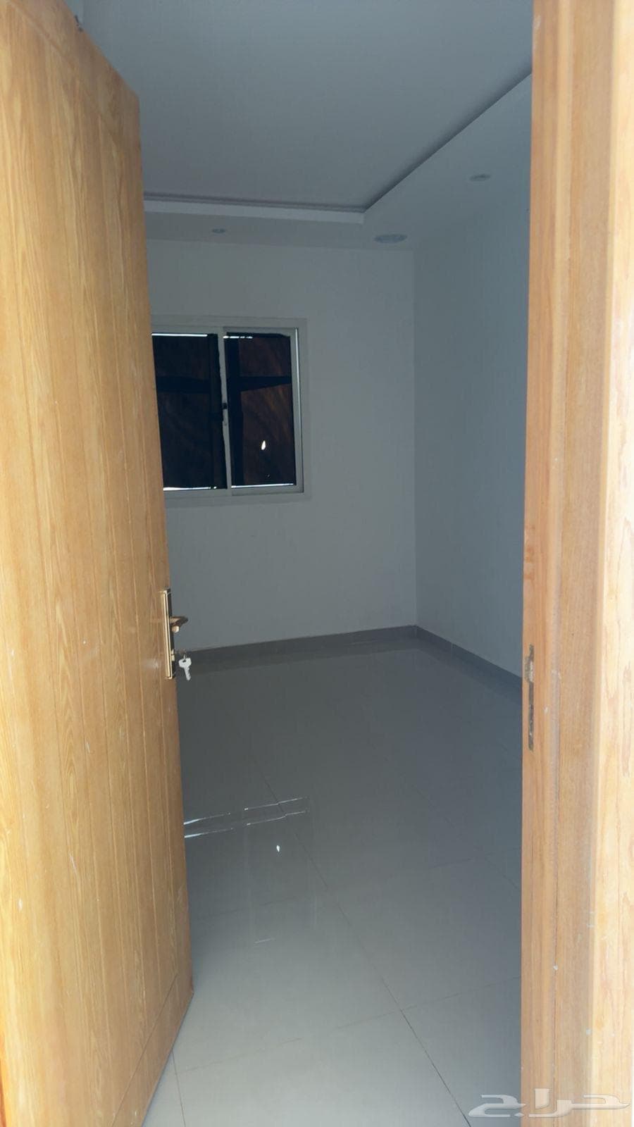 4 bedroom apartment in Al Rimal 8