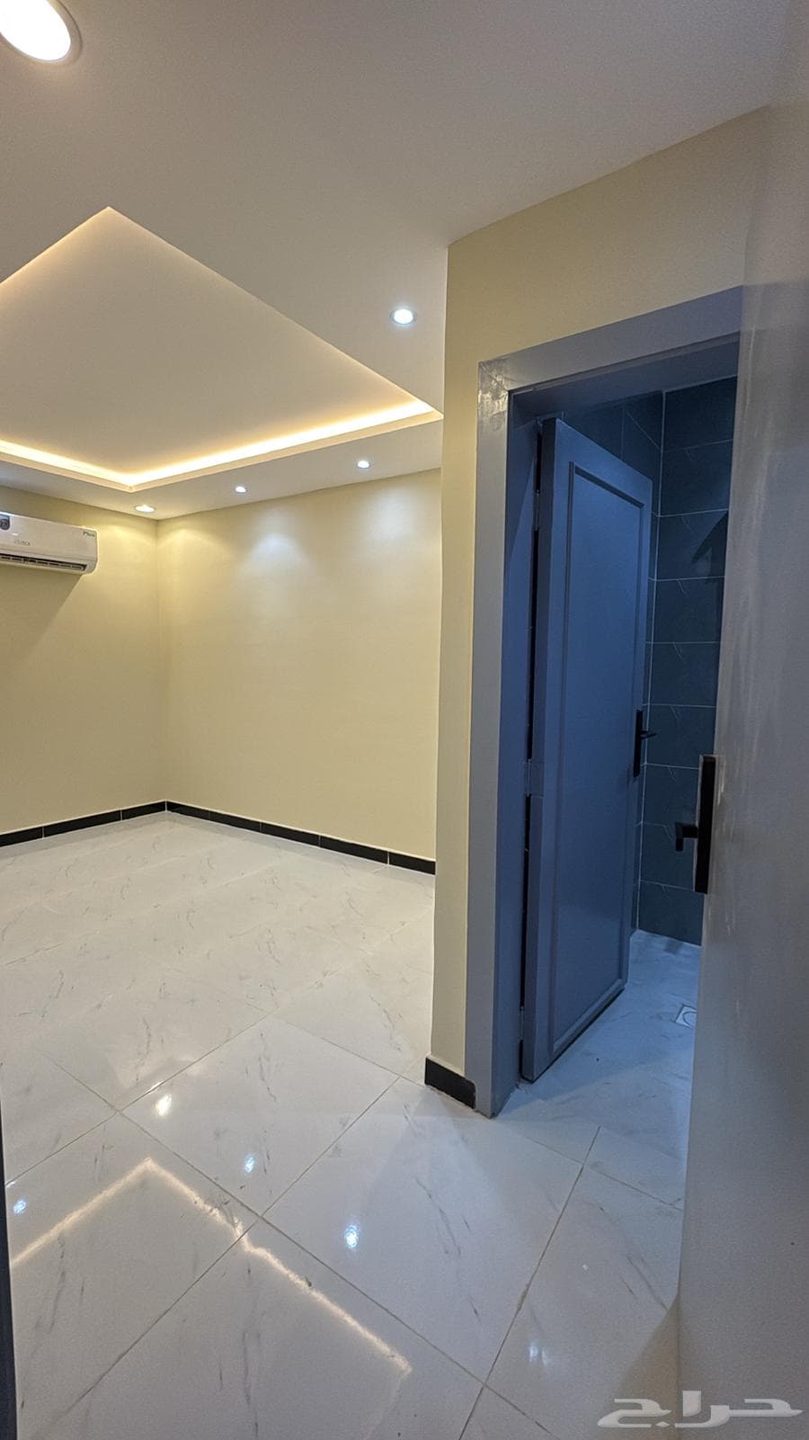 5 bedroom villa in Al Mahdiyyah 2