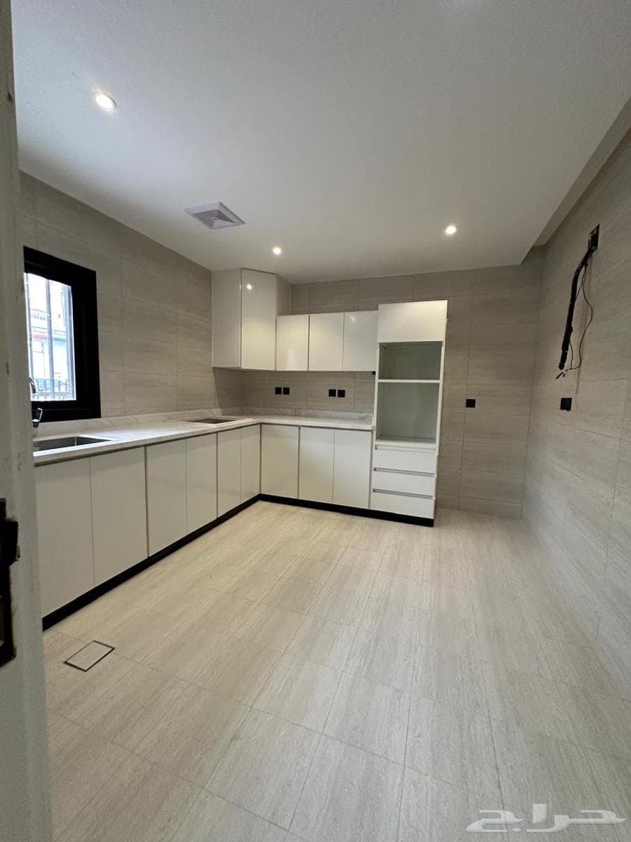 2 bedroom apartment in Ad Dhubbat 3