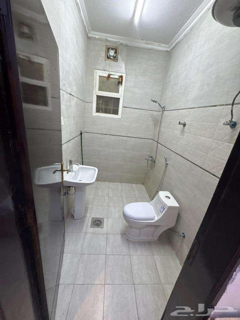 2 bedroom apartment in Al Yarmouk 3