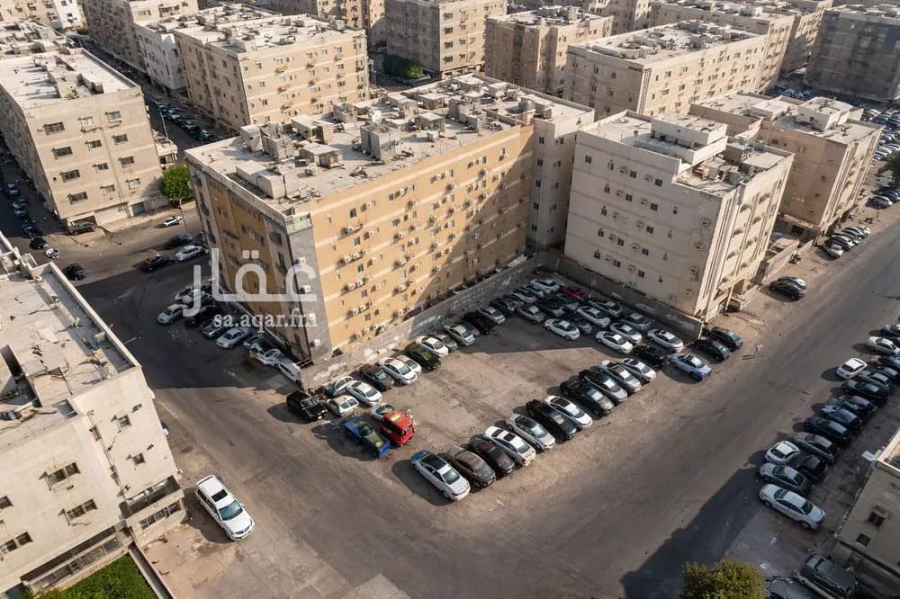 504 sqm land in Al Bawadi 3
